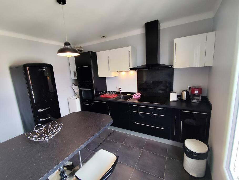 Le Balcon Des Pyrenees Apartamento Lourdes